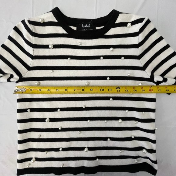 Lipslide stripped black and white top small - Picture 5 of 7